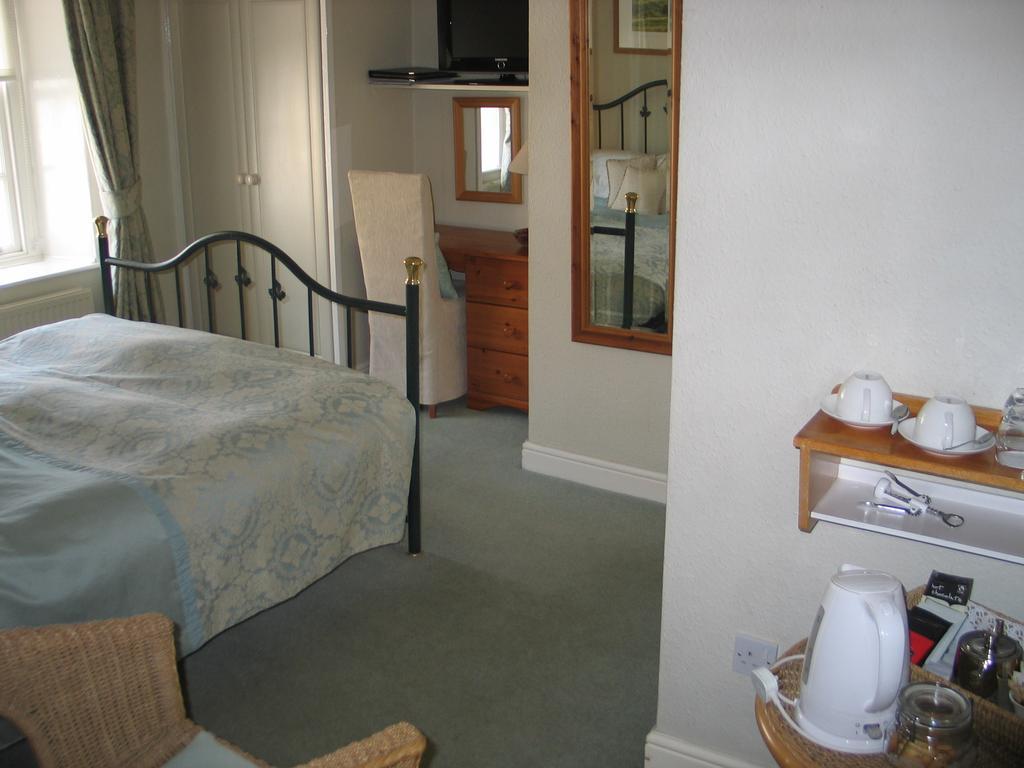 Clyde House Hotel Leyburn Ruang foto
